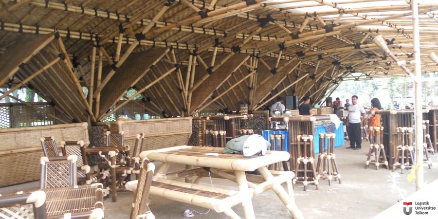 Pembangunan Cafe Bambu