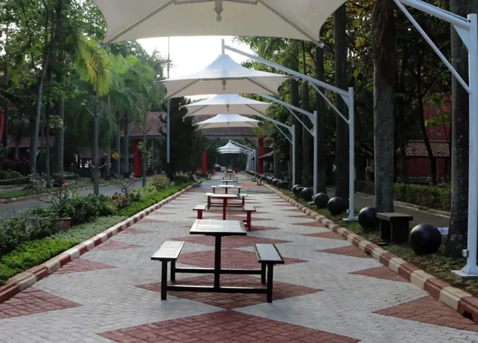 Ruang santai Tel-U Ruang santai Tel-U